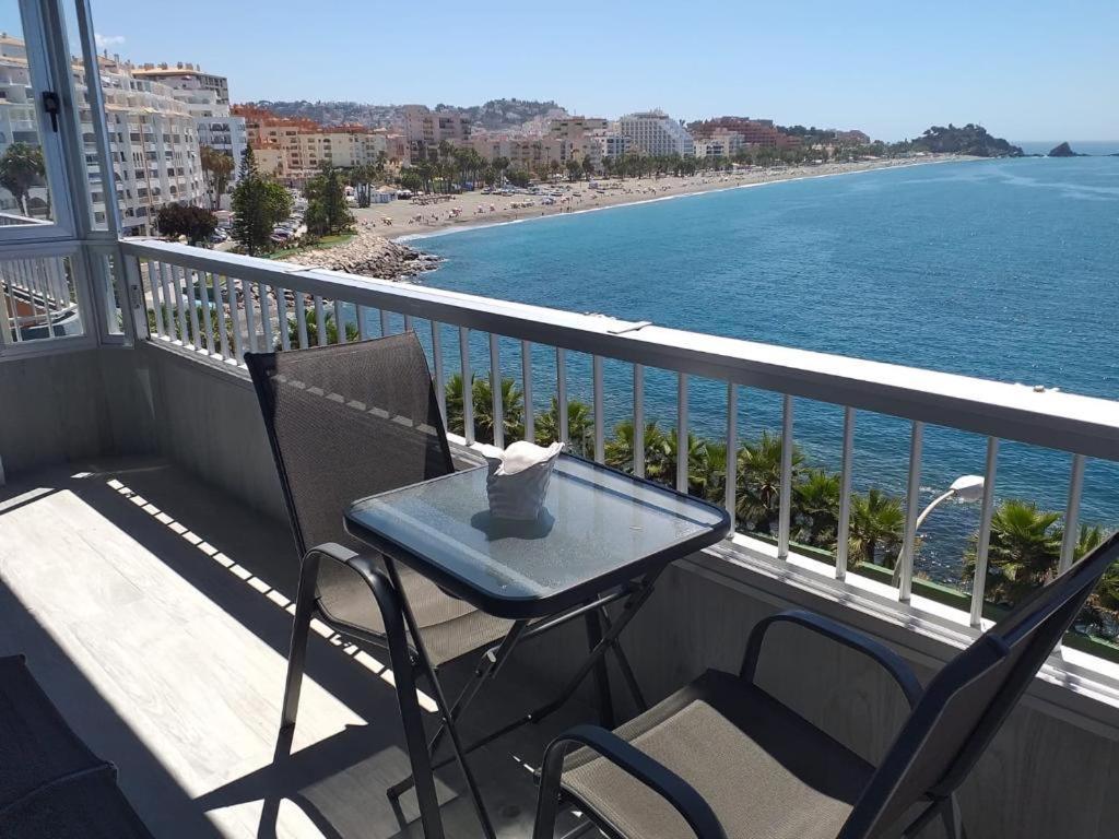 Maravilloso Apartamento En Альмуньекар Экстерьер фото